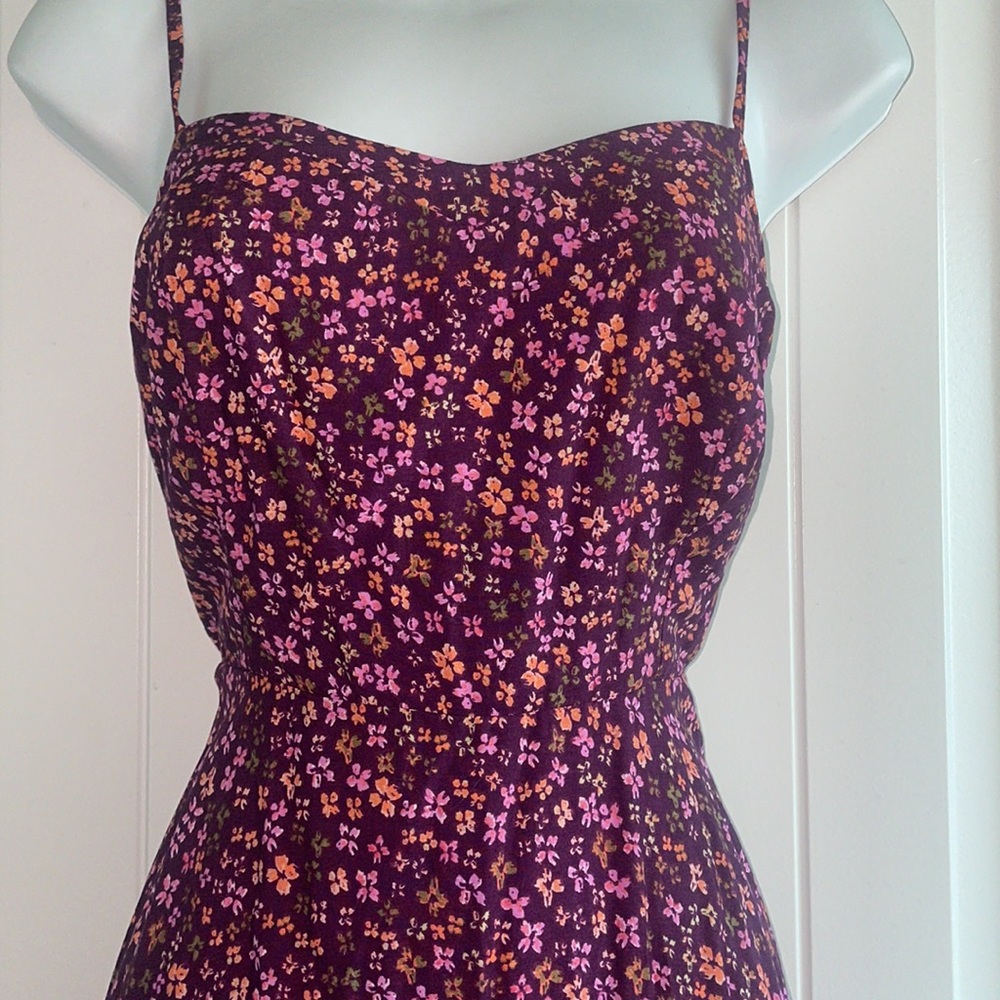 Old Navy spaghetti strap, floral fit & flare summer dress size small - Picture 2 of 5
